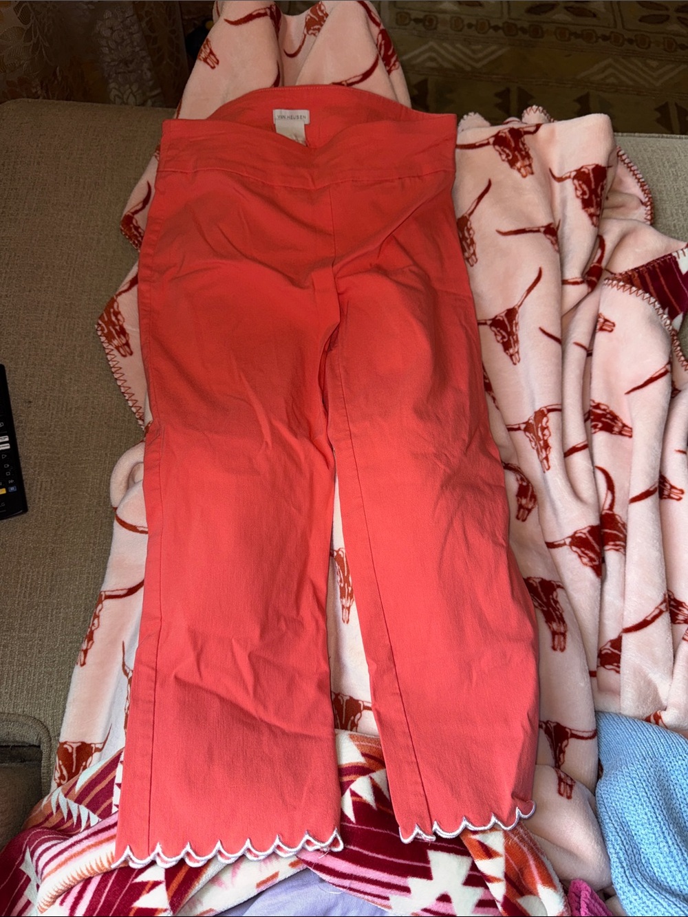 Van Heusen Coral Stretch Capri Pants